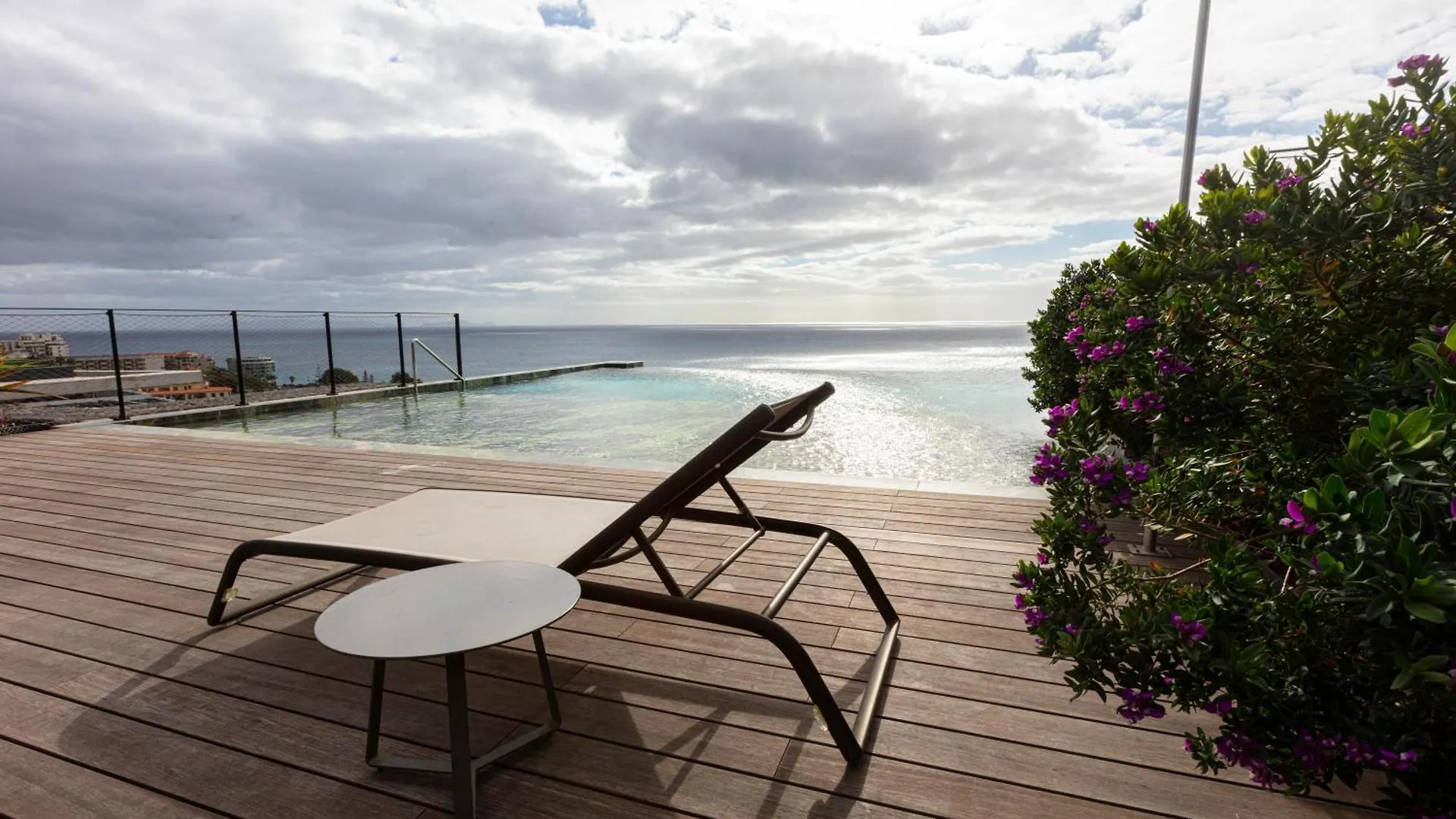 Savoy Residence Monumentalis 2B Or Not 2B By Lm&Ac Signature Funchal  0*, Funchal (Madeira) Portugal