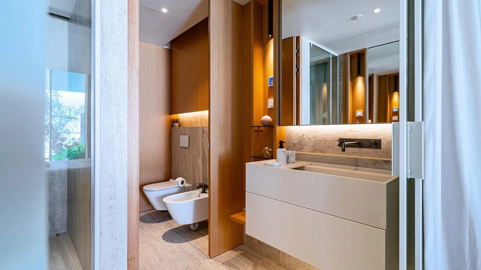 Apartment Savoy Residence Monumentalis 2B Or Not 2B By Lm&Ac Signature Funchal