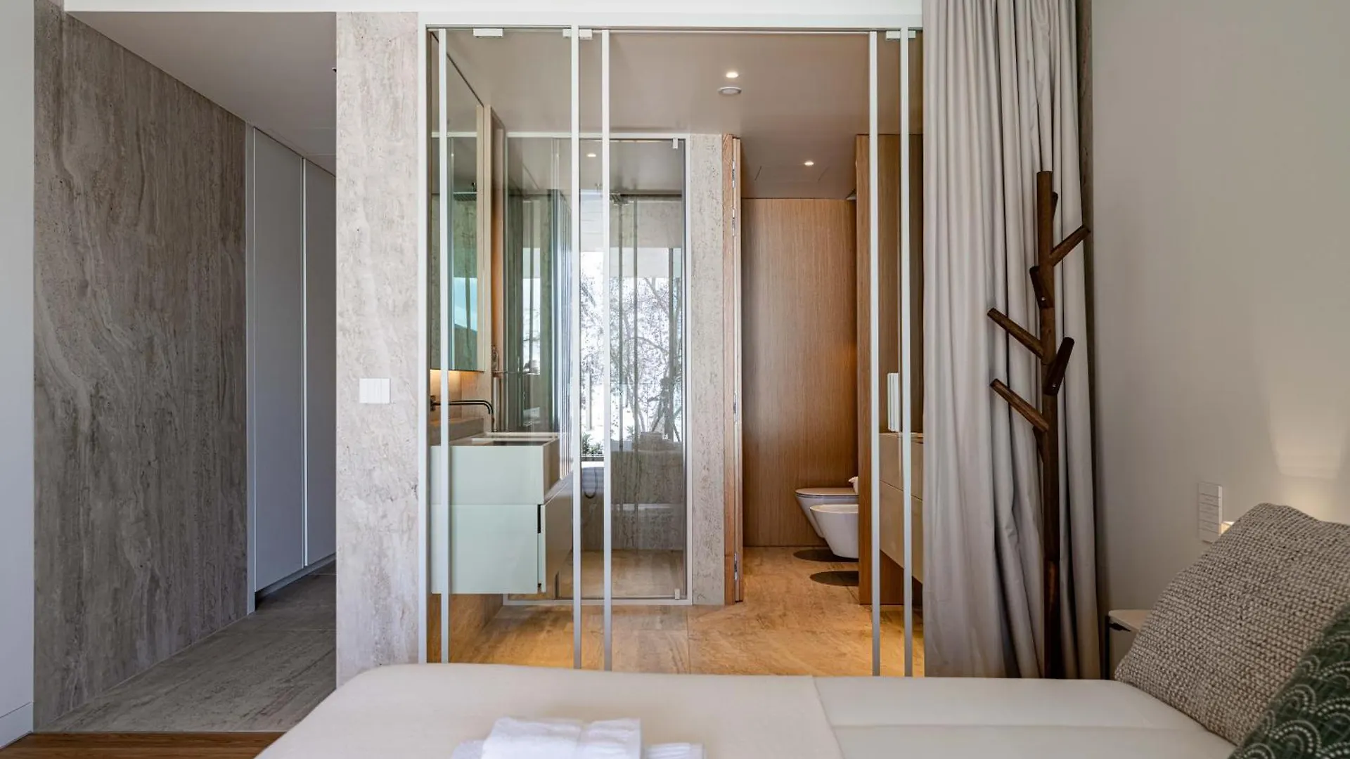 Savoy Residence Monumentalis 2B Or Not 2B By Lm&Ac Signature Funchal  0*, Funchal (Madeira) Portugal