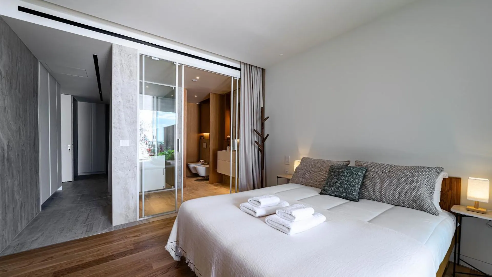 Appartement Savoy Residence Monumentalis 2B Or Not 2B By Lm&Ac Signature Funchal  Portugal